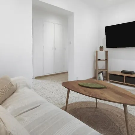 T3 80 M2 Avec Terrasse Privee Climatisation Et 2 Parkings * Mandelieu-la-Napoule