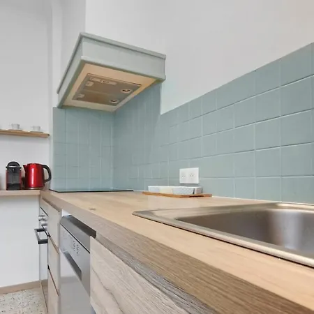 T3 80 M2 Avec Terrasse Privee Climatisation Et 2 Parkings