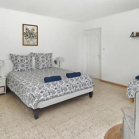 T3 80 M2 Avec Terrasse Privee Climatisation Et 2 Parkings Apartment *