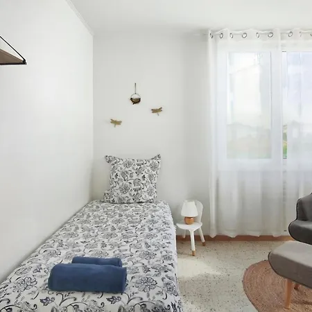 T3 80 M2 Avec Terrasse Privee Climatisation Et 2 Parkings Apartment
