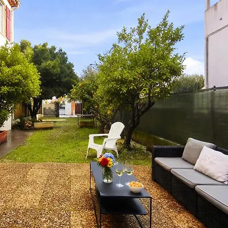 T3 80 M2 Avec Terrasse Privee Climatisation Et 2 Parkings *